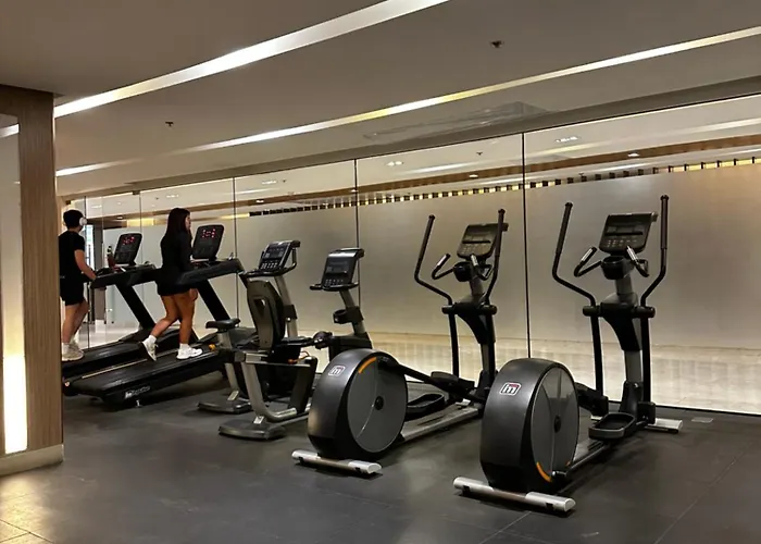 Mall Of Airport T 123 Apartahotel *